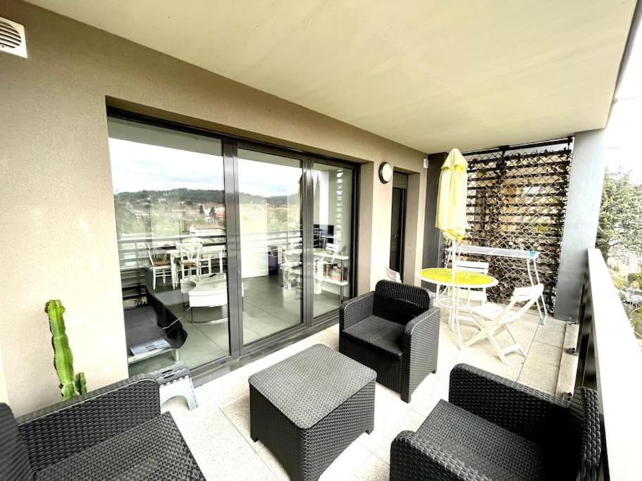 Spacieux T2 + Parking A 5 Min D'Aix Apartment Aix-en-Provence Bagian luar foto