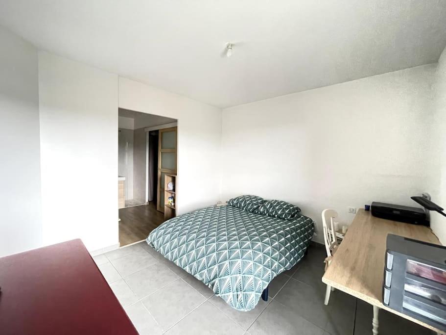 Spacieux T2 + Parking A 5 Min D'Aix Apartment Aix-en-Provence Bagian luar foto